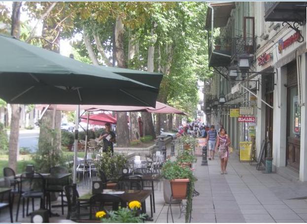 Evrika Apartments On Rustaveli Avenue Tbilisi Exteriör bild